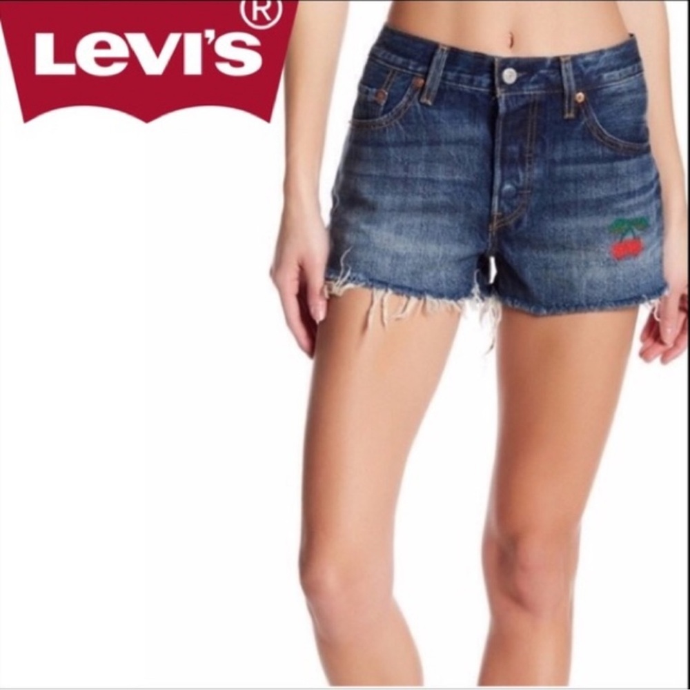 Levi’s 501 Jean Shorts with Cherry Embroidery Size 26